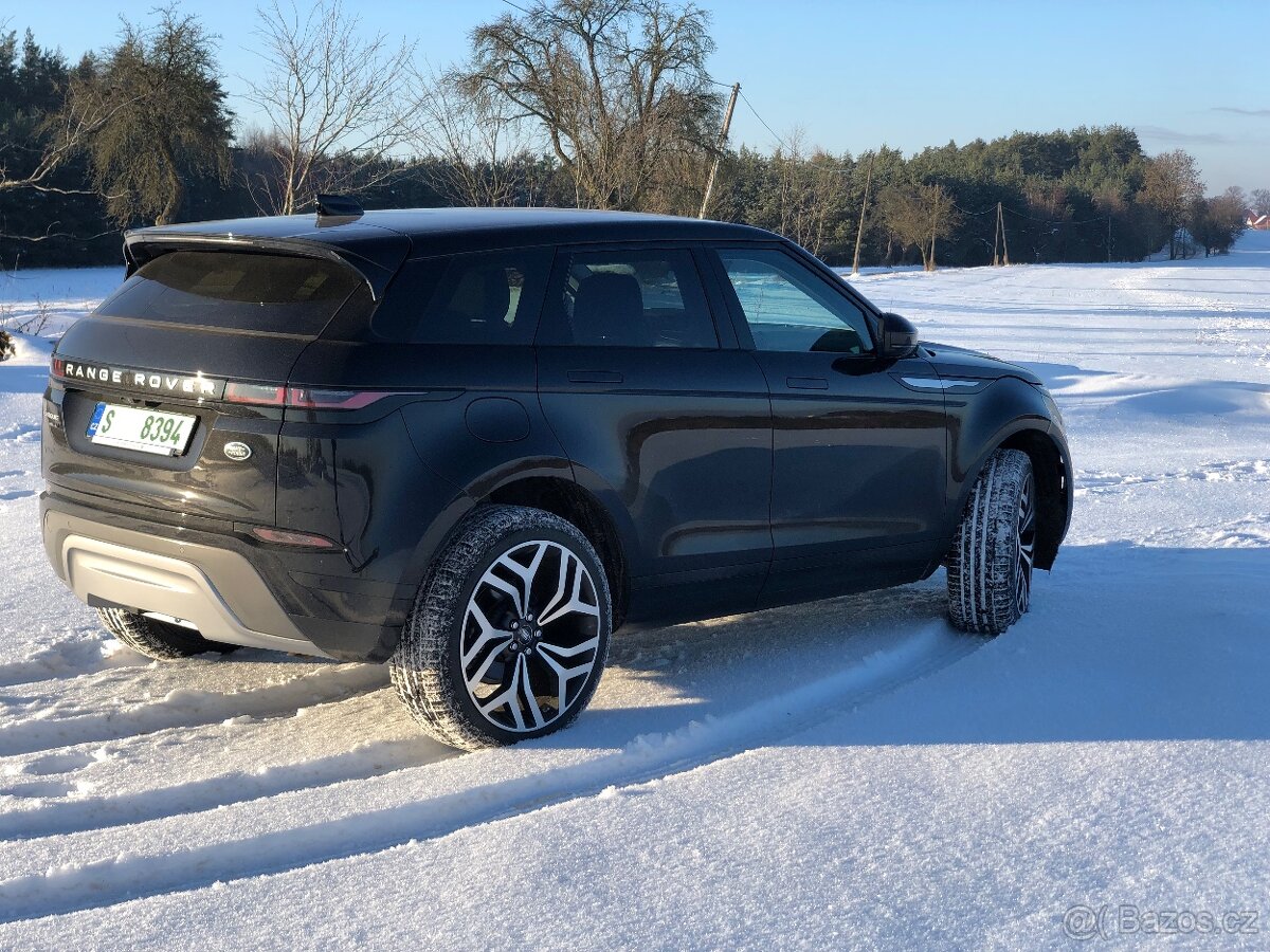 Range Rover Evoque / 29 tis tacho / Virtual cocpit