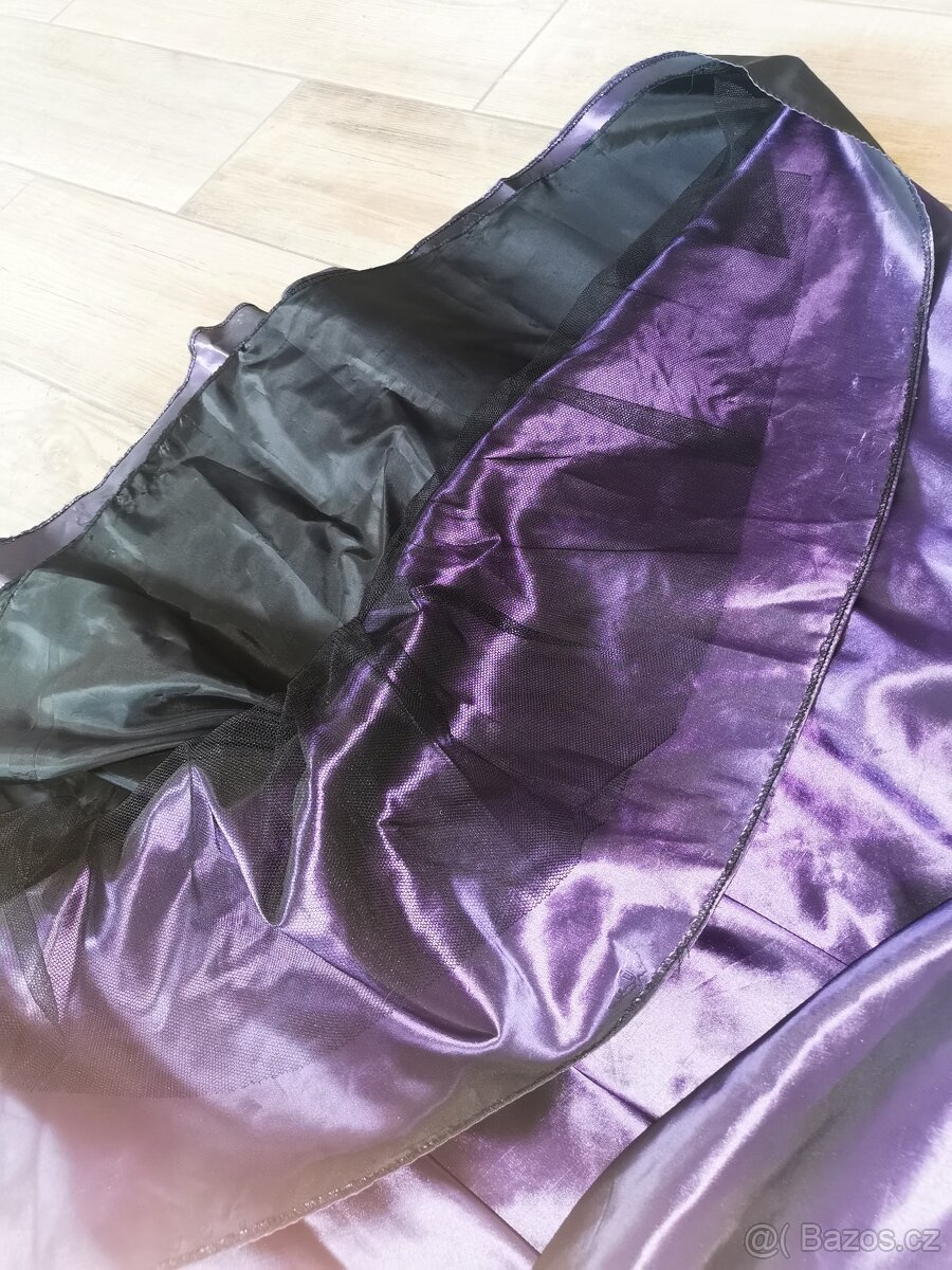 Plesové šaty korzet plus sukně - 4