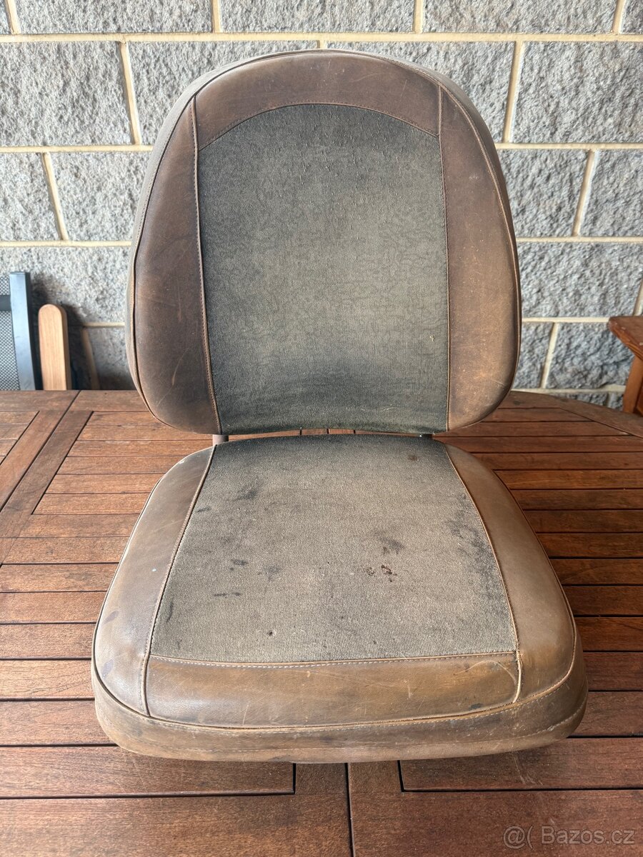 Sedačka na malotraktor - 4