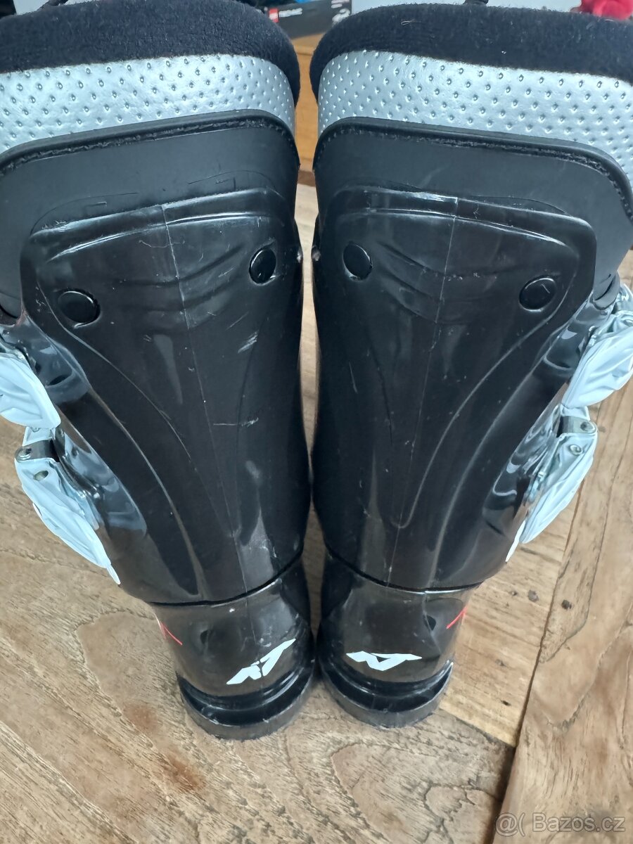 Dětské lyžařské boty NORDICA vel. 35-36, 1 sezóna, 1. dítě - 4