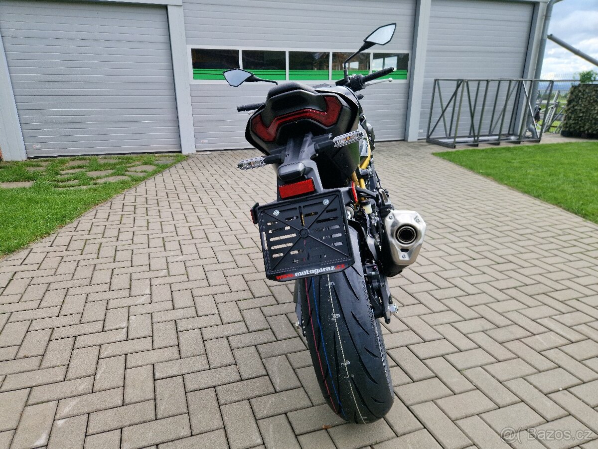 Kawasaki Z900 Černá Matná model 2026 - Nový Motocykl - 4