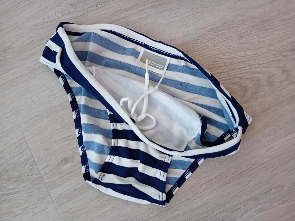 DĚTSKÉ PLAVKY NA CHLAPCE - vel.152/158 / zn.Rodec - 4