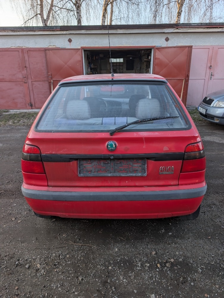 Felicia LX 1,9 D - 4