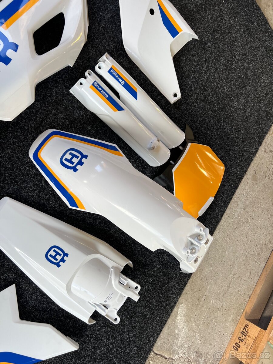 Sada plastů Husqvarna HERITAGE 2023 - 4