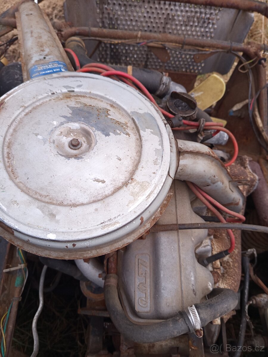 Traktůrek domácí výroby, motor 1,3 benzín - 4