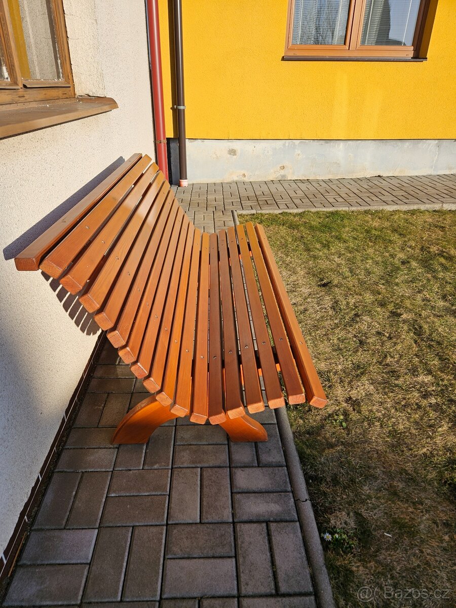 Zahradní lavička - 4