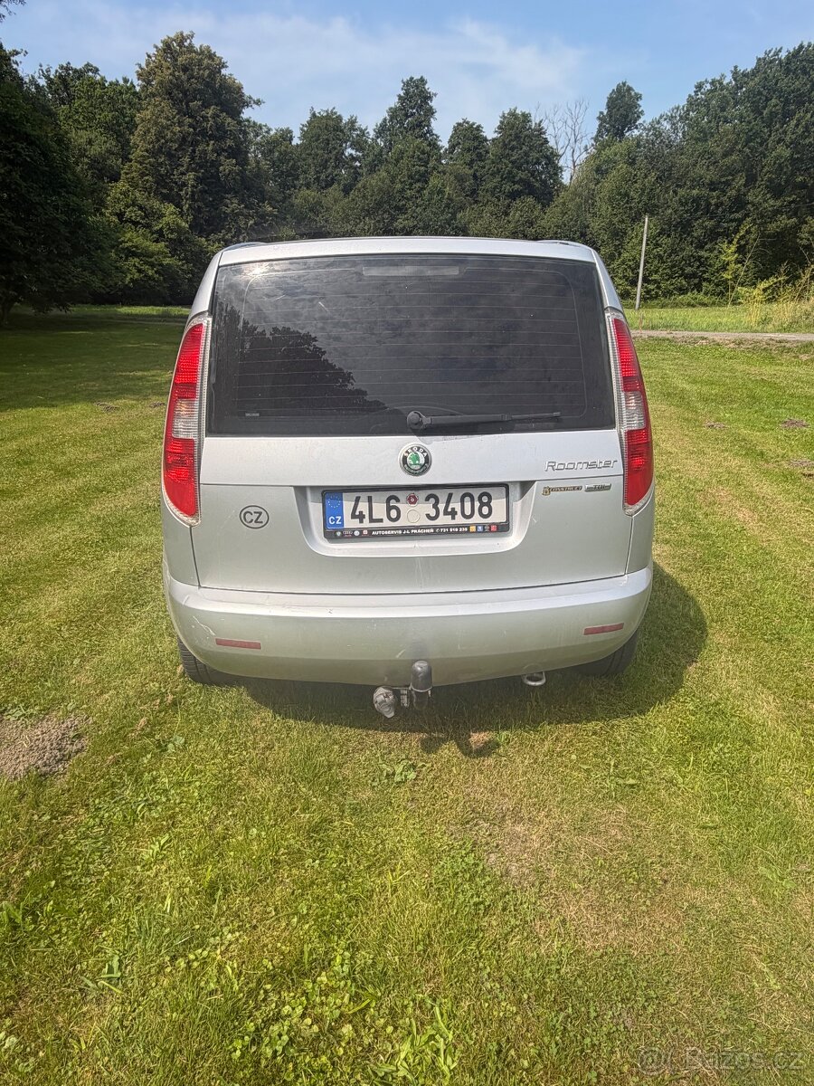 Prodám auto Škoda Roomster - 4