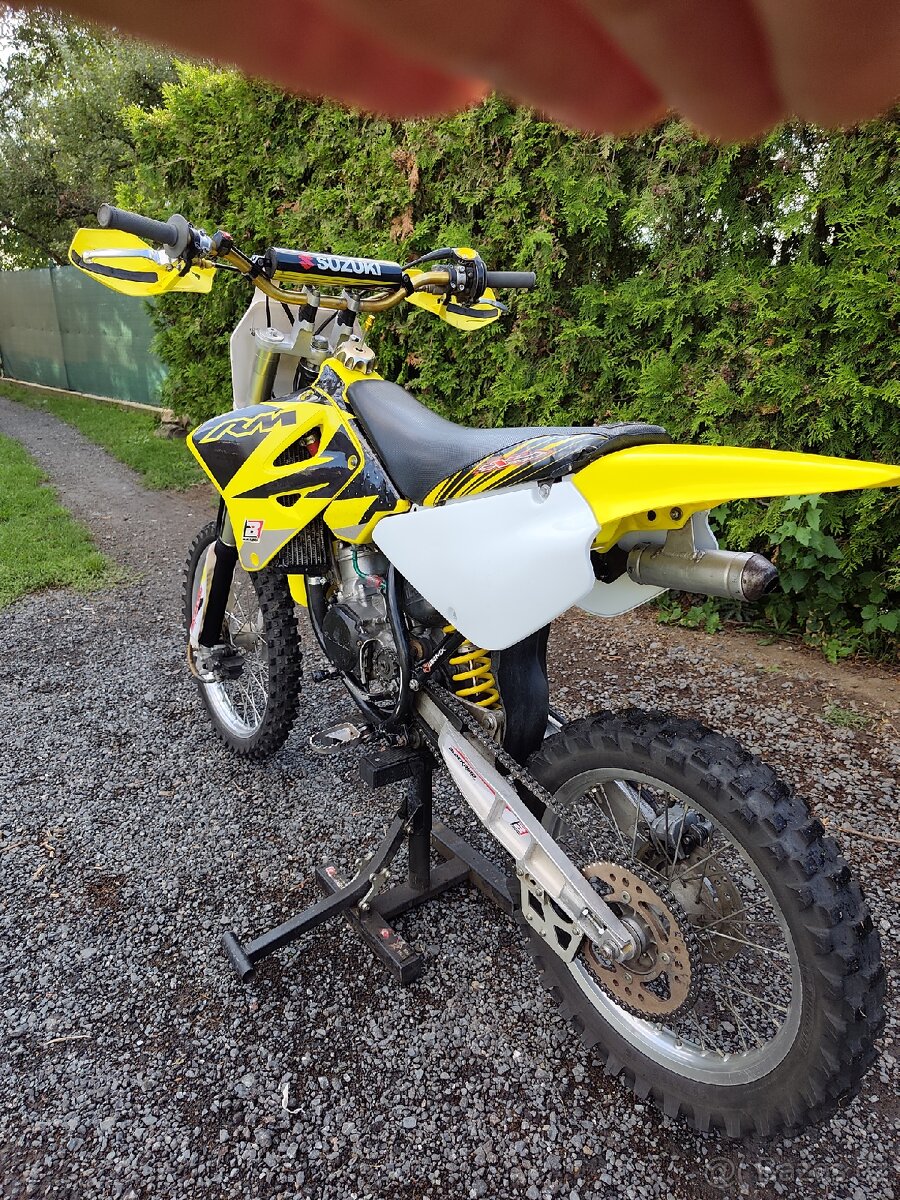 Suzuki rm85 - 4