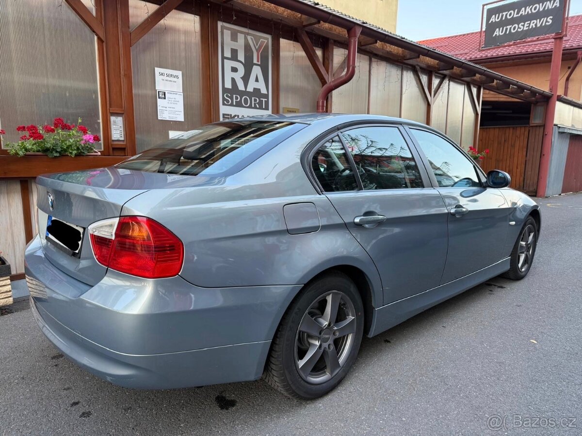 BMW 316i E90 - 4