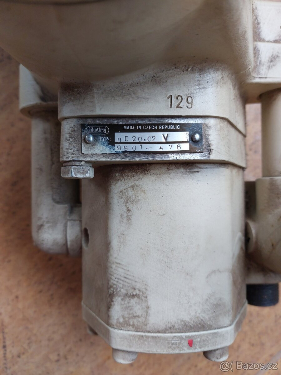 Čerpadlo hydrauliky na ZETOR UŘ III - 4