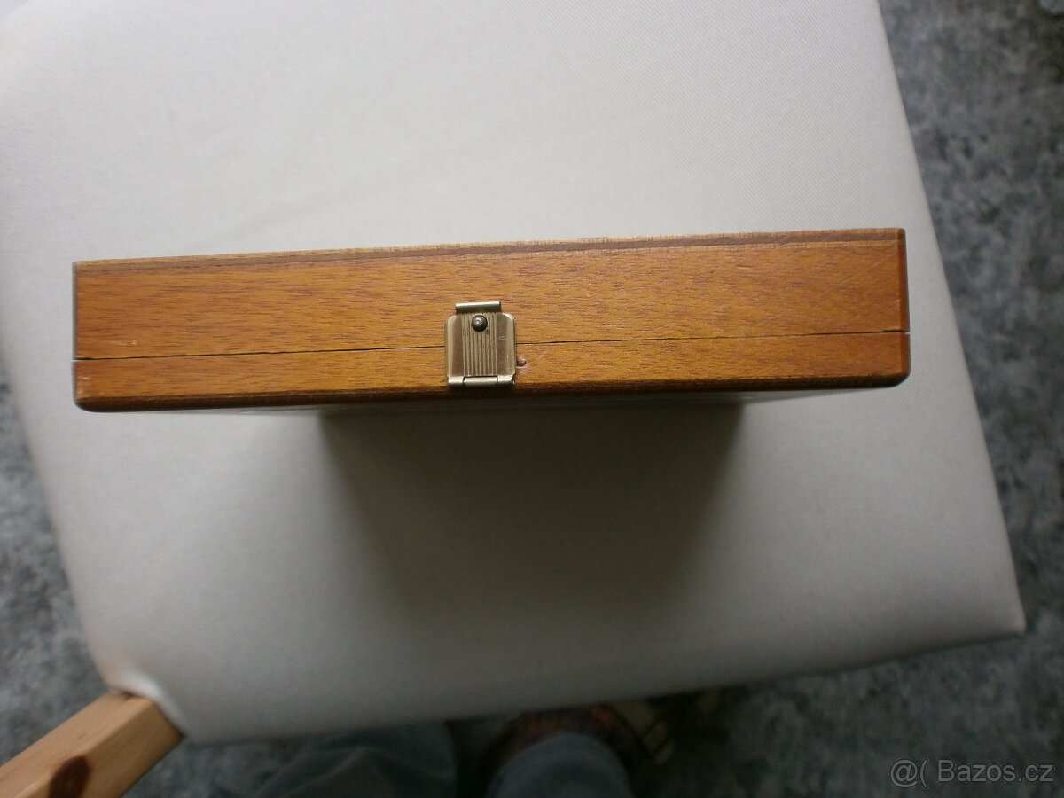 Kazeta na doutníky - 4