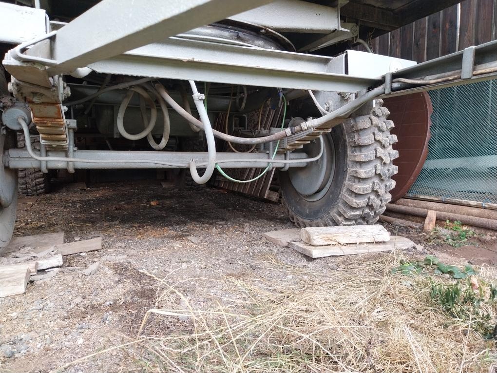 přívěs 5t sklapěcí - 4