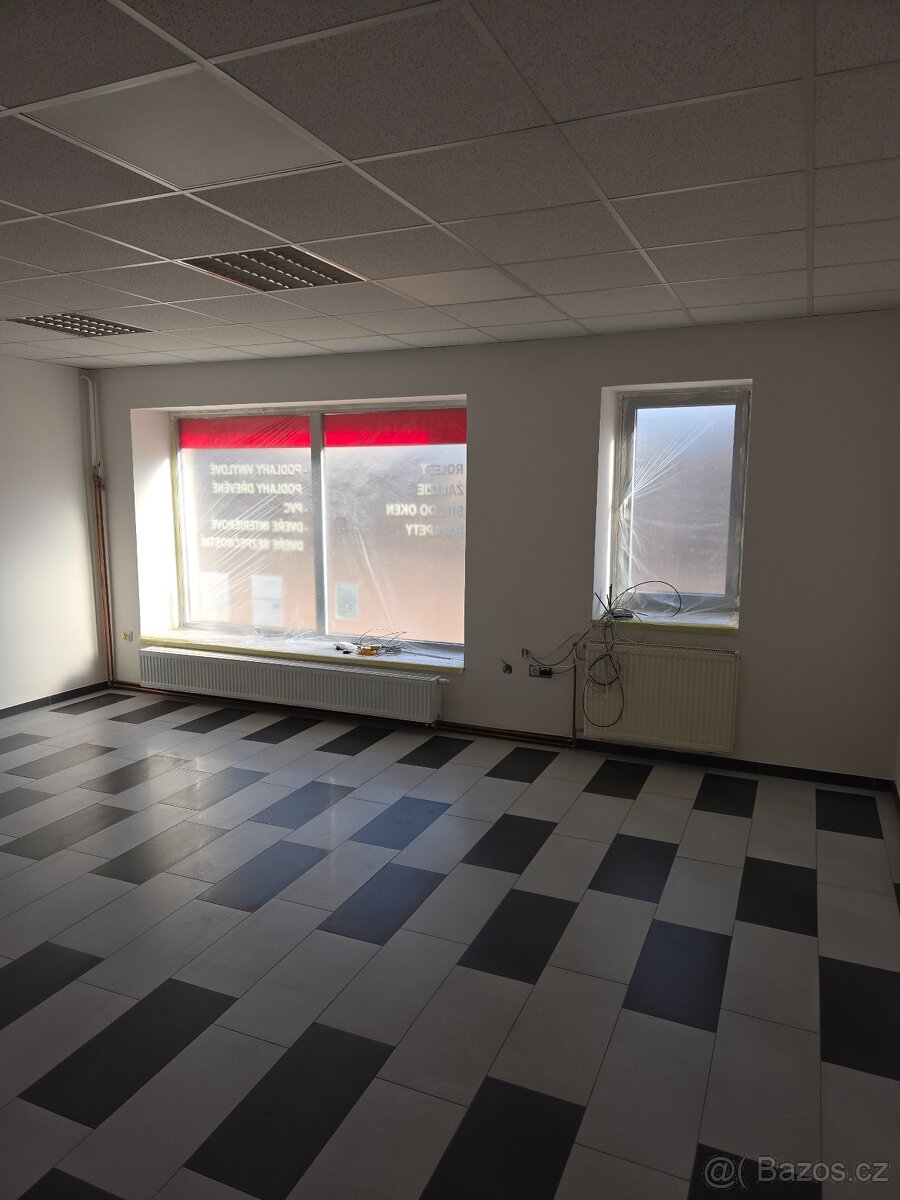 Pronájem obchodu v Náchodě - 4