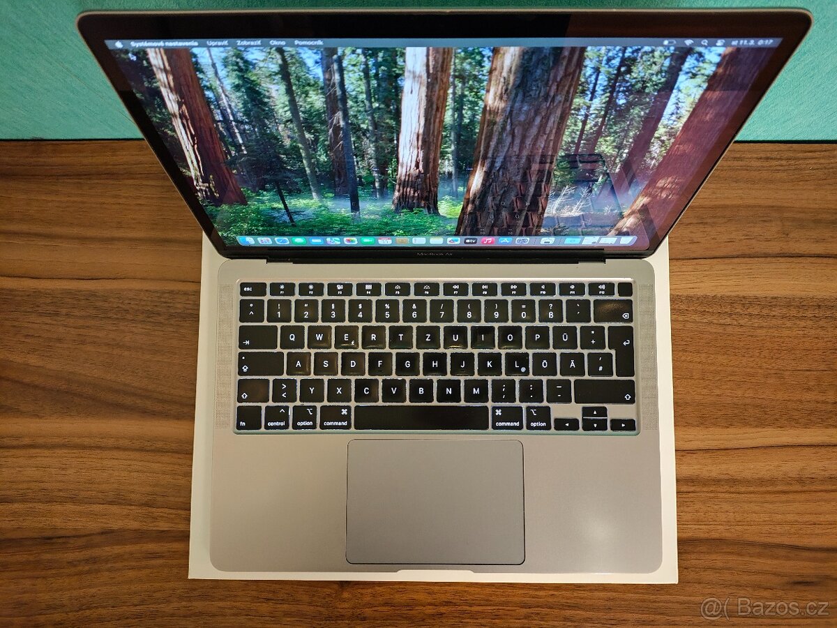 MacBook Air 2020 | i3 • 8GB • 256GB SSD - 4