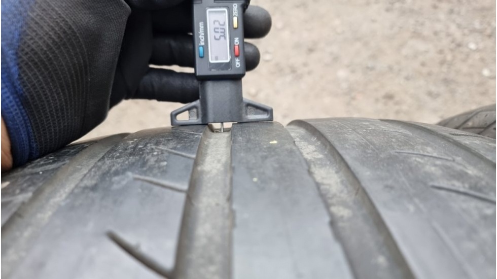 Letní pneu 275/40/19 Dunlop Run Flat - 4