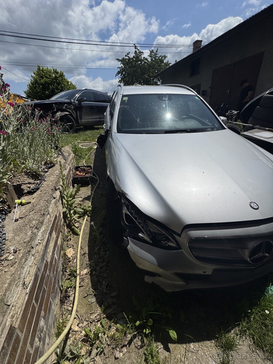 náhradní díly Mercedes w212 - 4