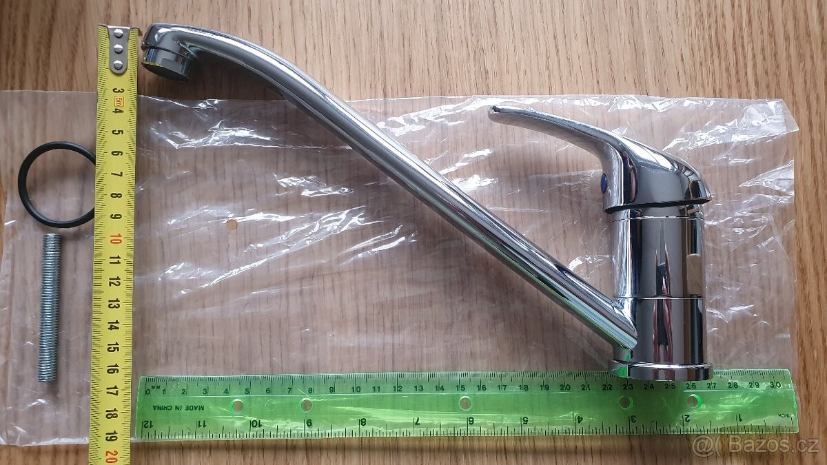 Nová kuchyňská dřezová stojánková baterie RAF-stříbrný chrom - 4
