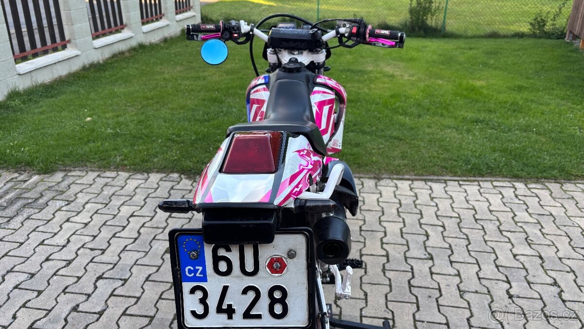 Yamaha dt125x 2005 - 4