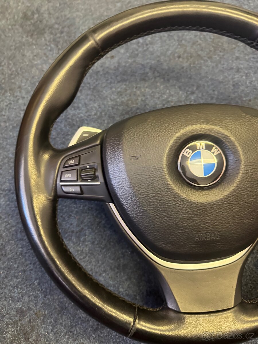 Prodám vyhřívaný volant BMW F12 , F10 , F06 - 4