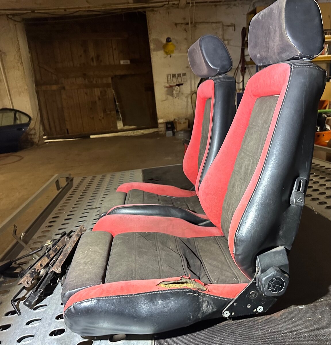 BMW E21 Recaro sedacky - 4