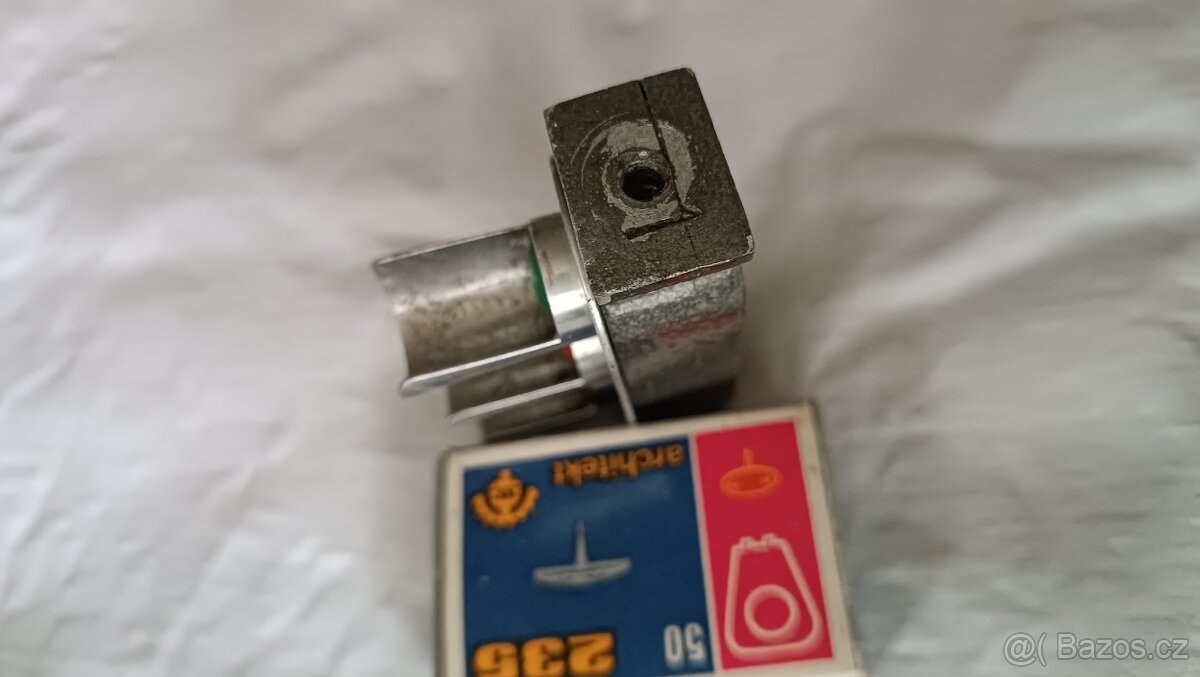 Světelné návěstí , model - 4