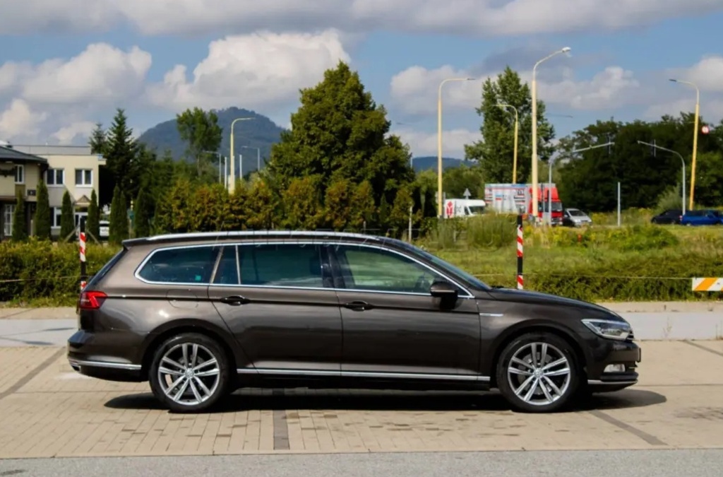 Volkswagen Passat Variant 2.0 BiTDI Highline 4MOTION 2016 - 4