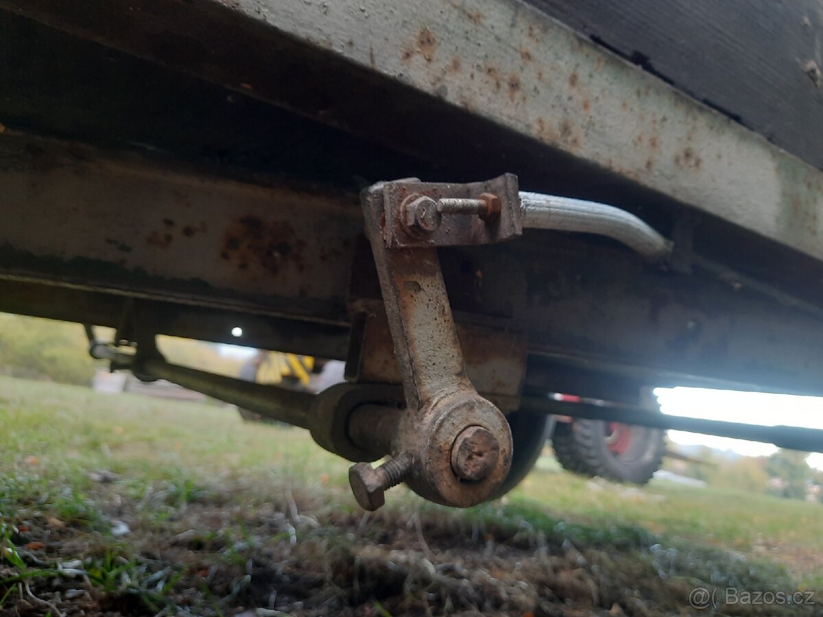 Prodám káru za malotraktor za 5000kč - 4