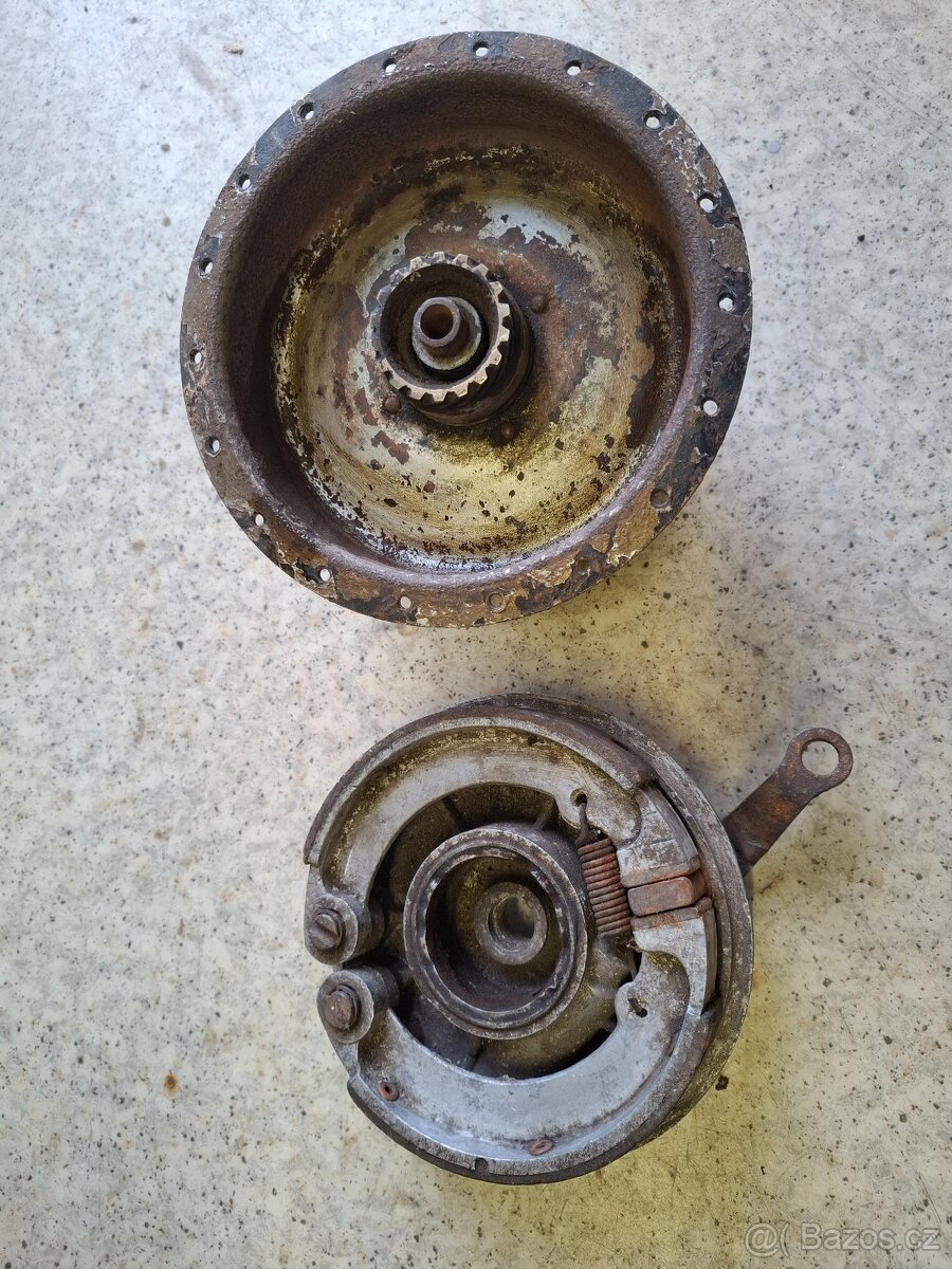 Puch - střed kola - 4