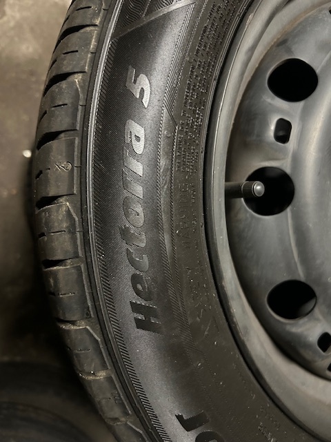 Škoda Fábia III sada disk 15" + pneu - 4