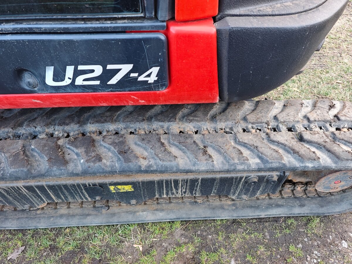 Kubota U27-4 rychloupínák - 4