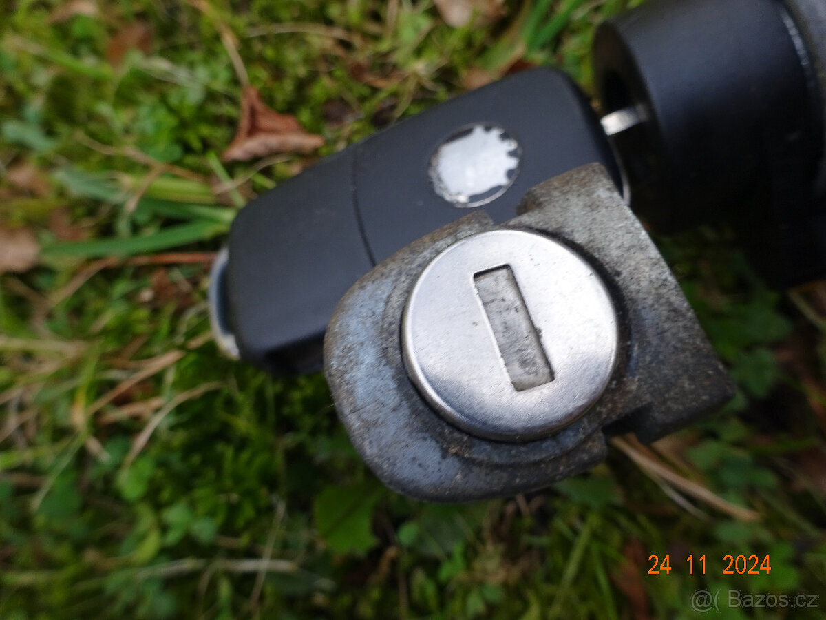 Škoda octavia 1 startovací skříňka - 4