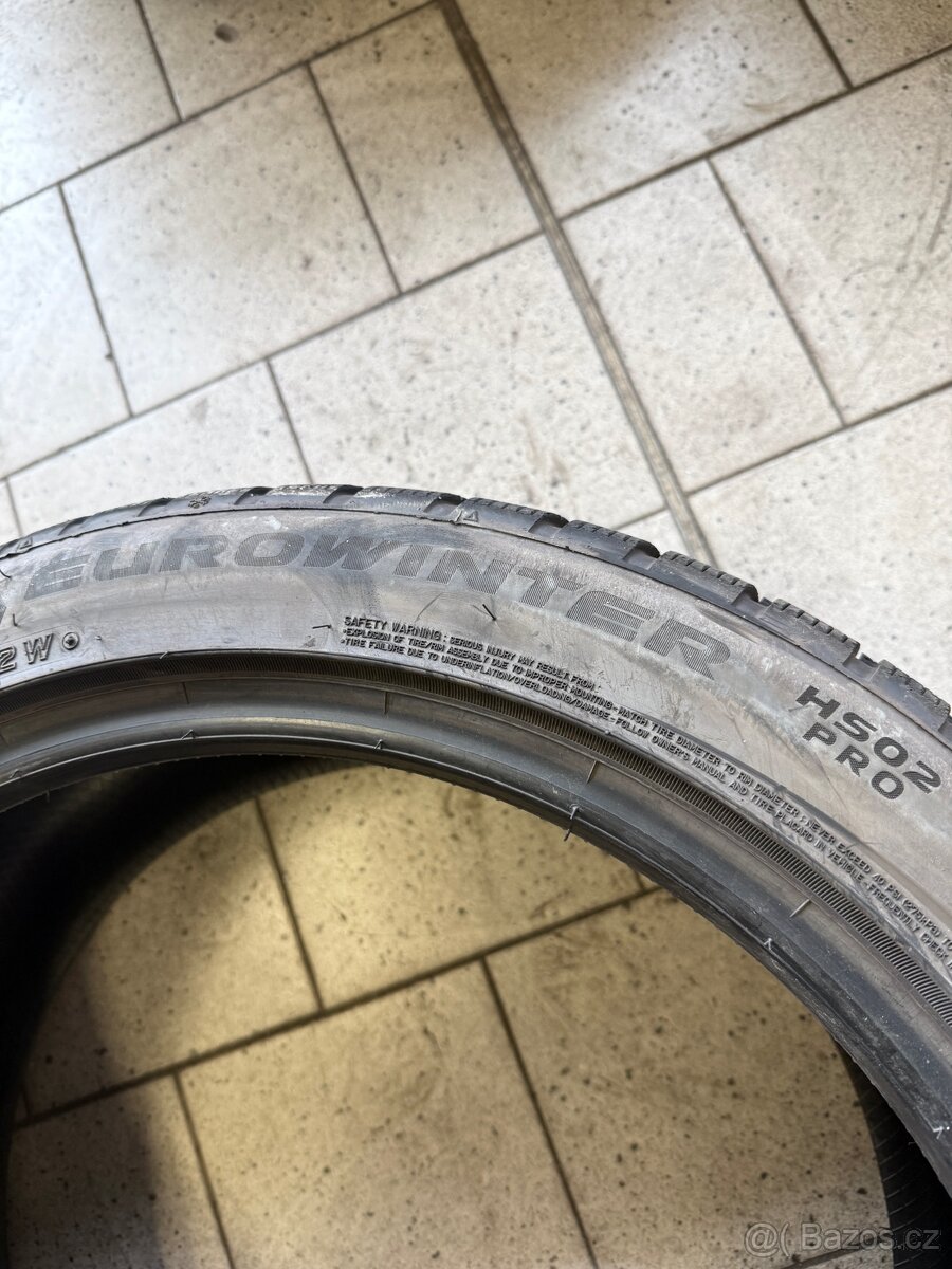 265/40/19 Falken - 4