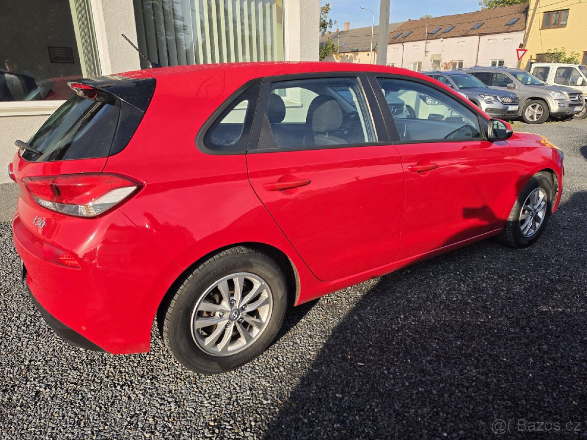 Hyundai i30
1.4 i atmosfera - 4