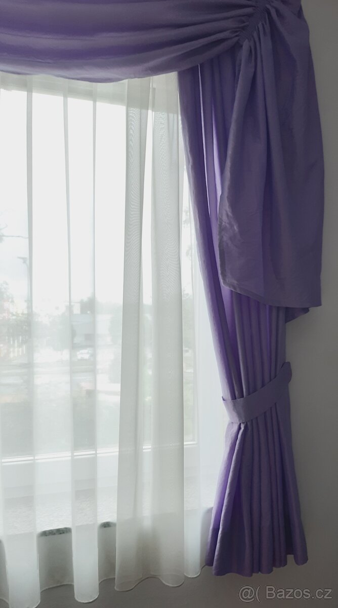 Dekorační závěs - 4