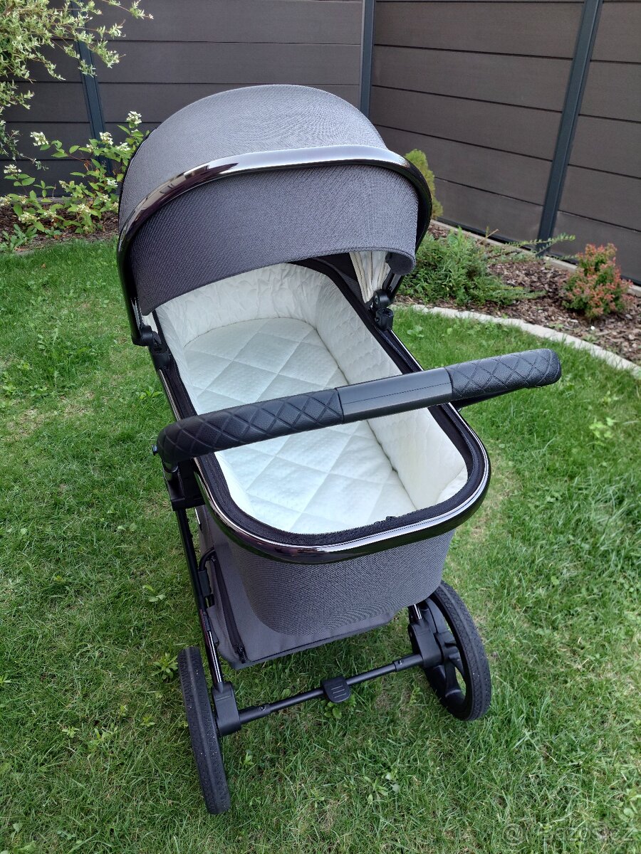 Kočárek MOON STYLE Limited Style Black Chrome - 4