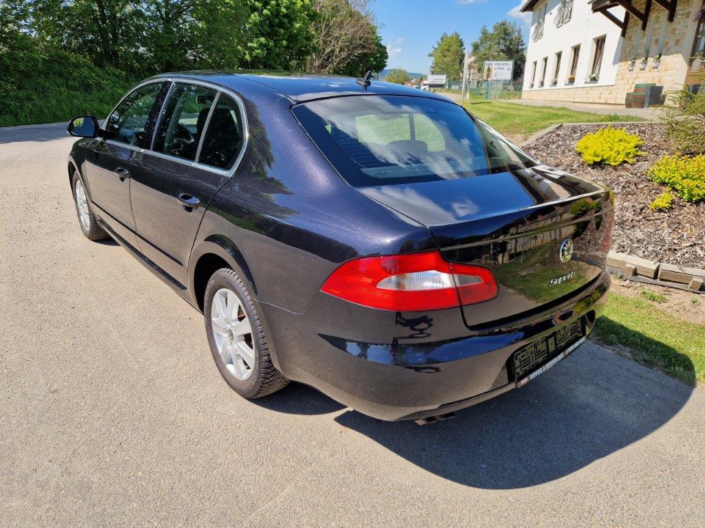 Škoda Superb 2 1,4 TSI, 92 KW xenony, vyhř. sed. - 4