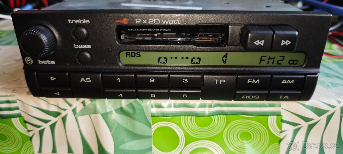 Originální autorádio VW BETA 4 zelený - 4
