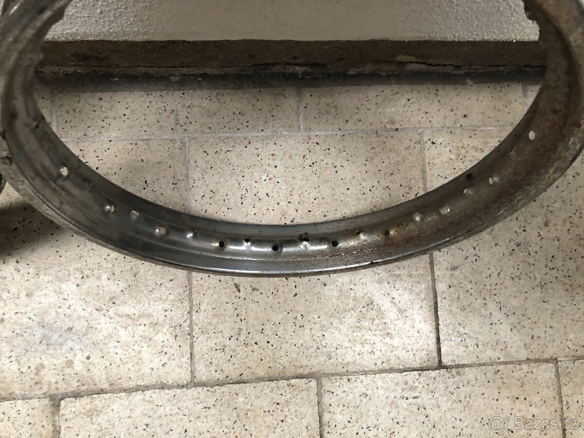 Ráfky 16 pálců jawa - 4