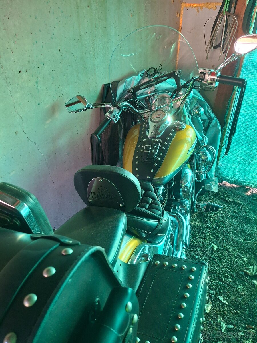 Yamaha dragstar klasic 650 - 4