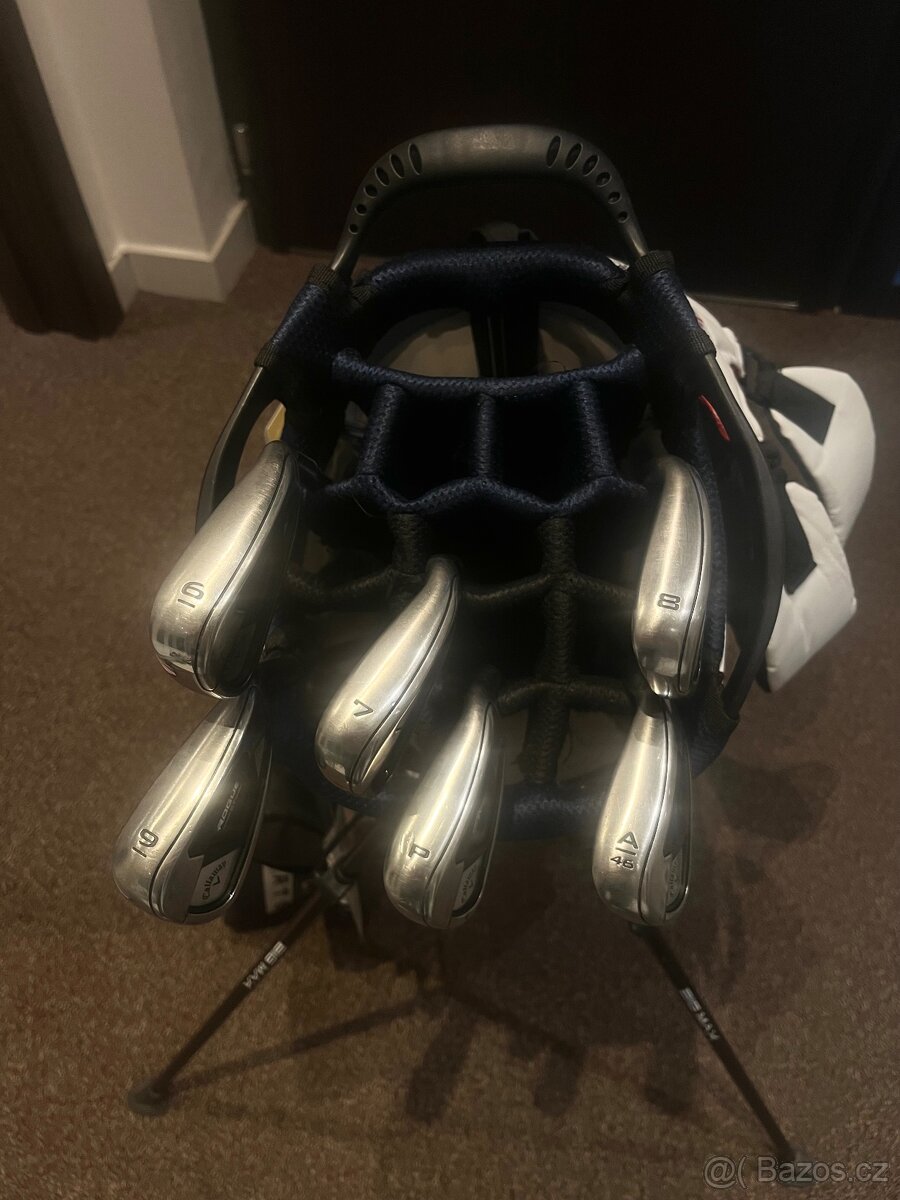 Set golfových holí -železa - 4