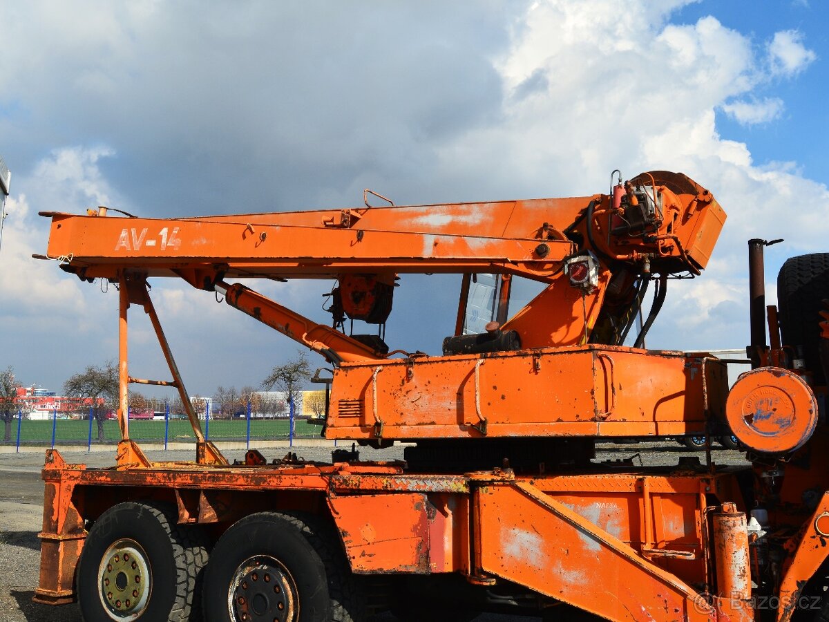 TATRA 815 AV 14, 6X6 autojeřáb, vyprošťovací - 4