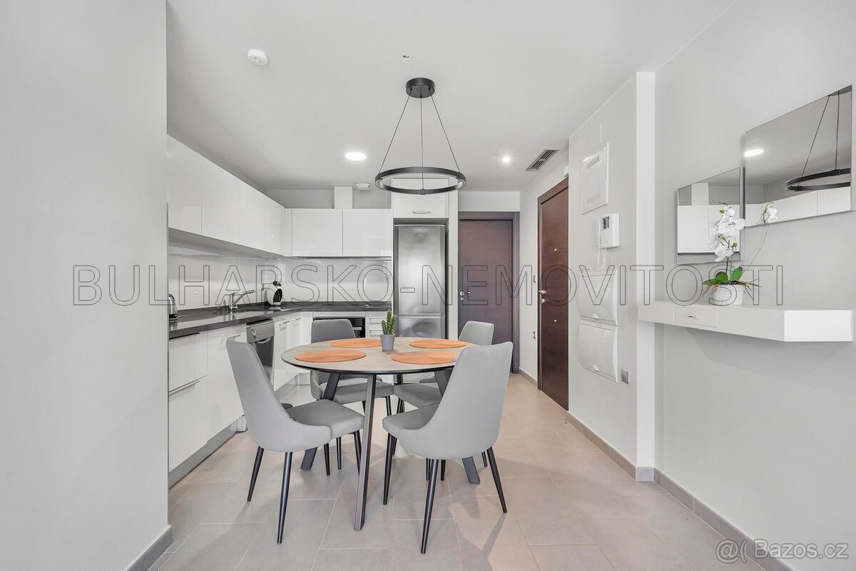 Španělsko, Apartmán 3kk(66m2) přímo u moře. - 4