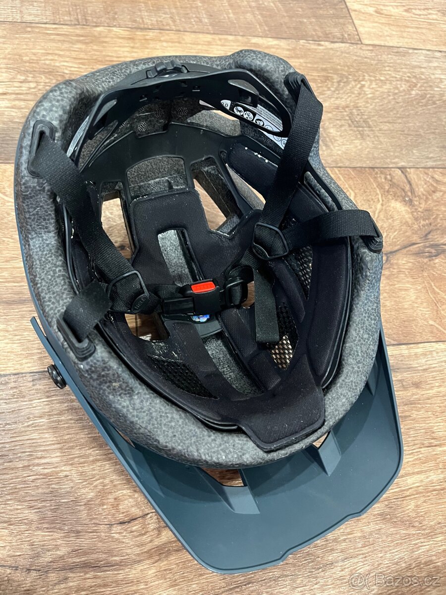 Helma Bell Ukon MIPS modrá 2023 - 4