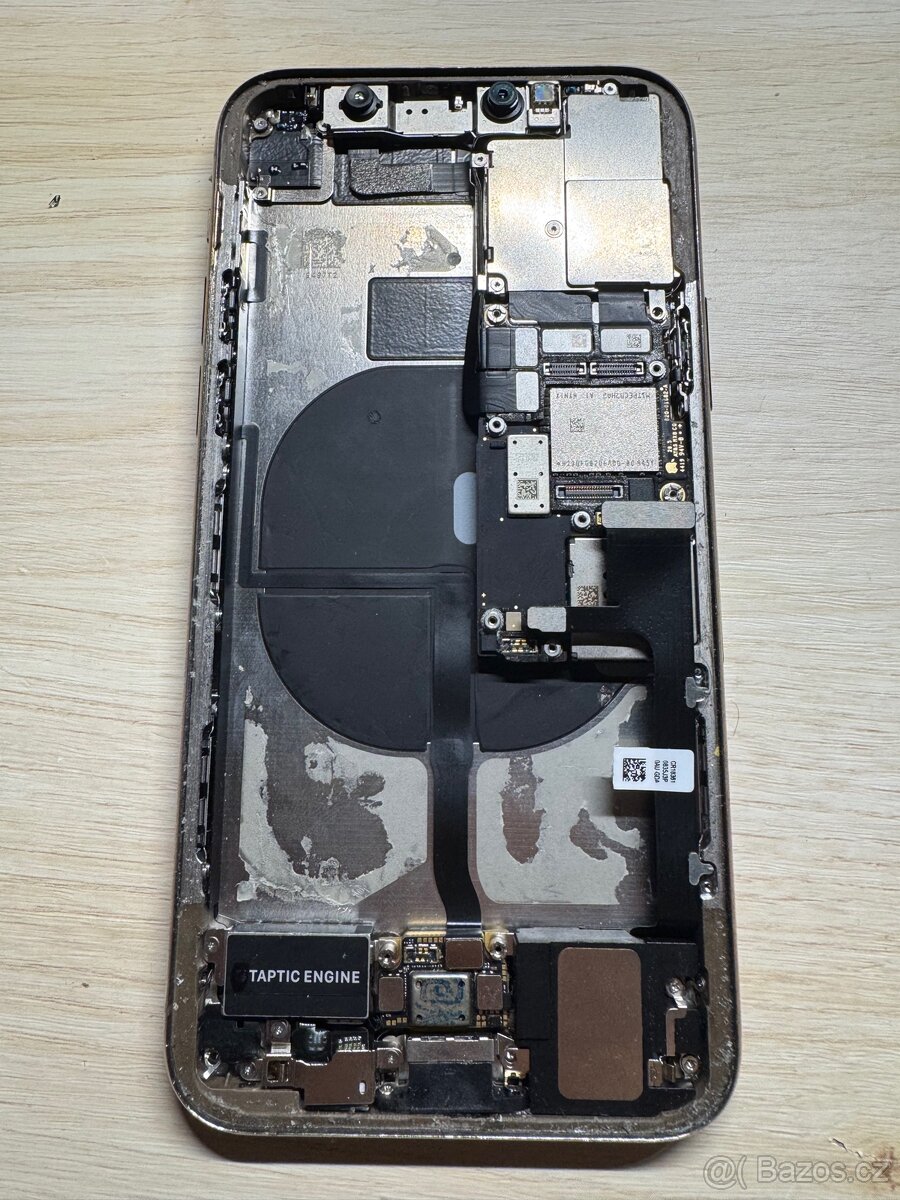 Náhradní díly na iPhone 11pro - 4