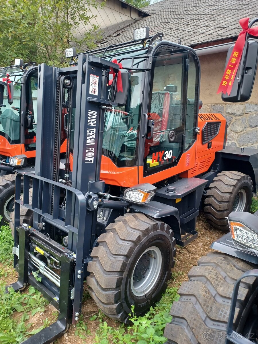 Terénní vysokozdvižný vozík (Desta) - 4