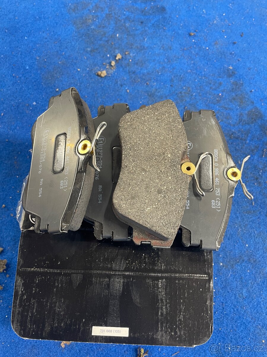 NOVÉ BRZDOVÉ DESTIČKY VW T4 - 4