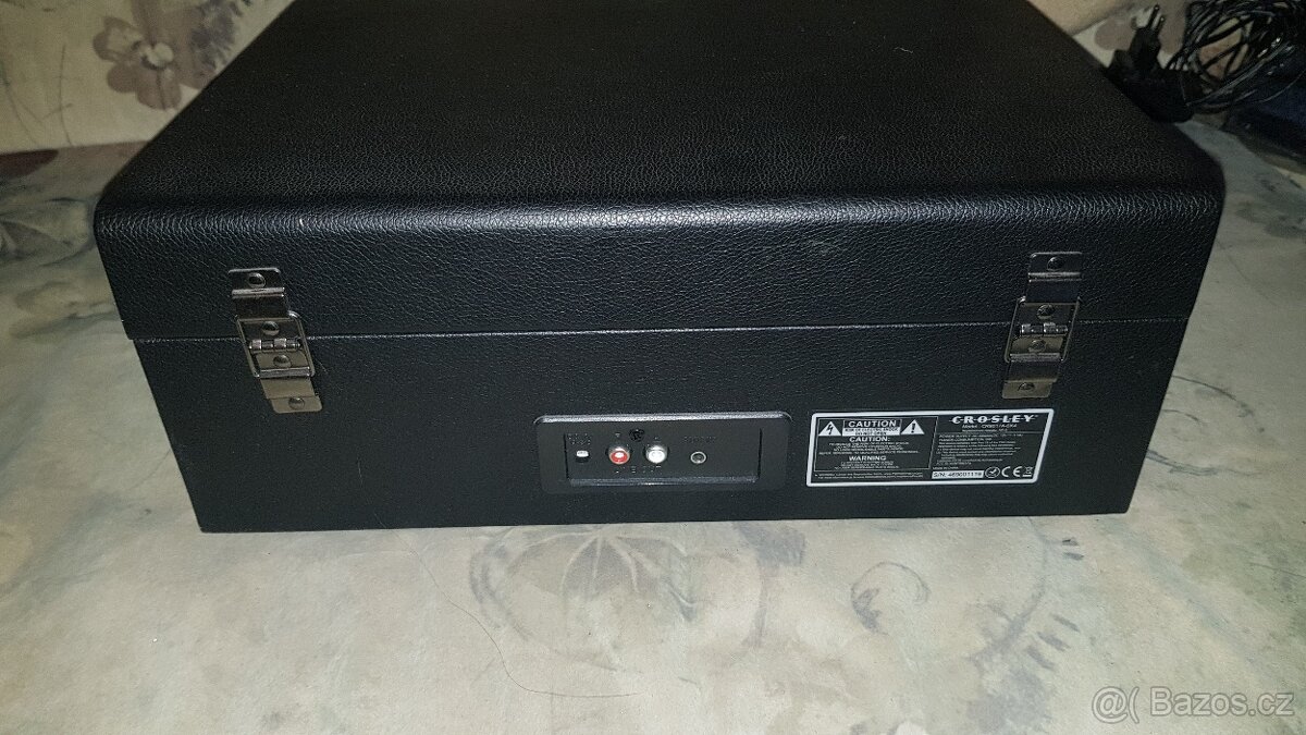 Přenosný gramofon Crosley - 4