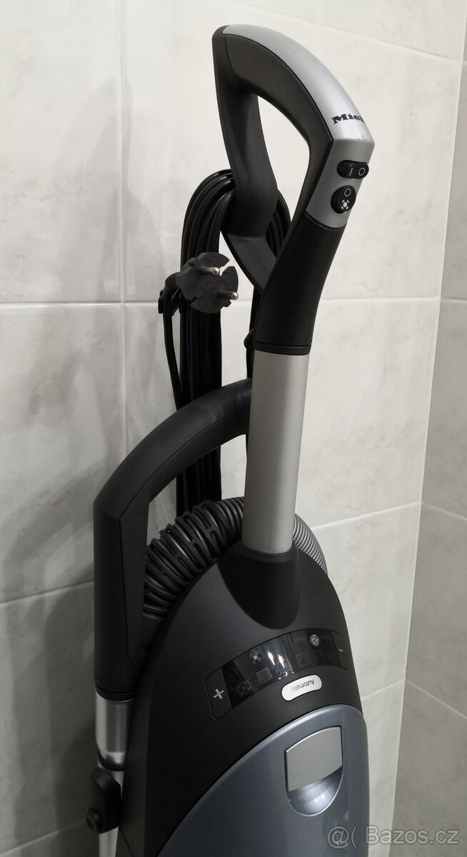 Miele S7580 AUTO CARE HEPA - 4