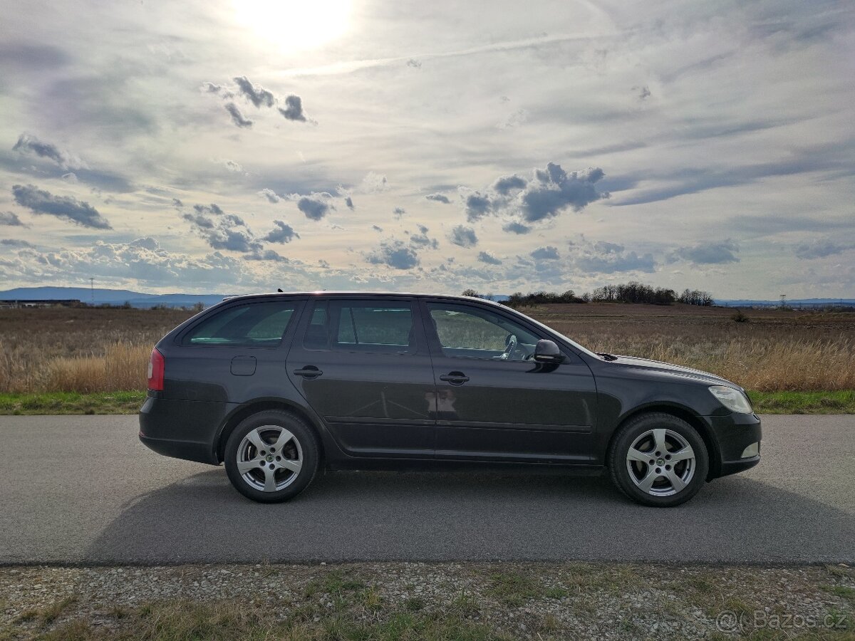 Škoda Octavia II Facelift Combi - 4