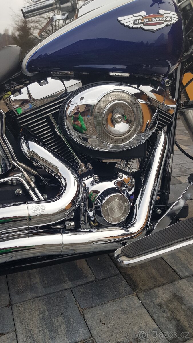 Harley Davidson Softail deluxe 1600 - 4